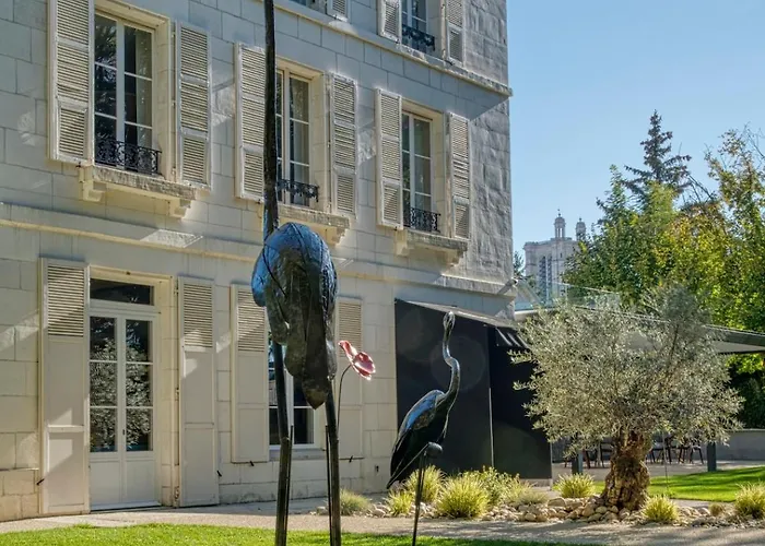 La Nuit Au Quai De Luxe Petit Meslier * Troyes